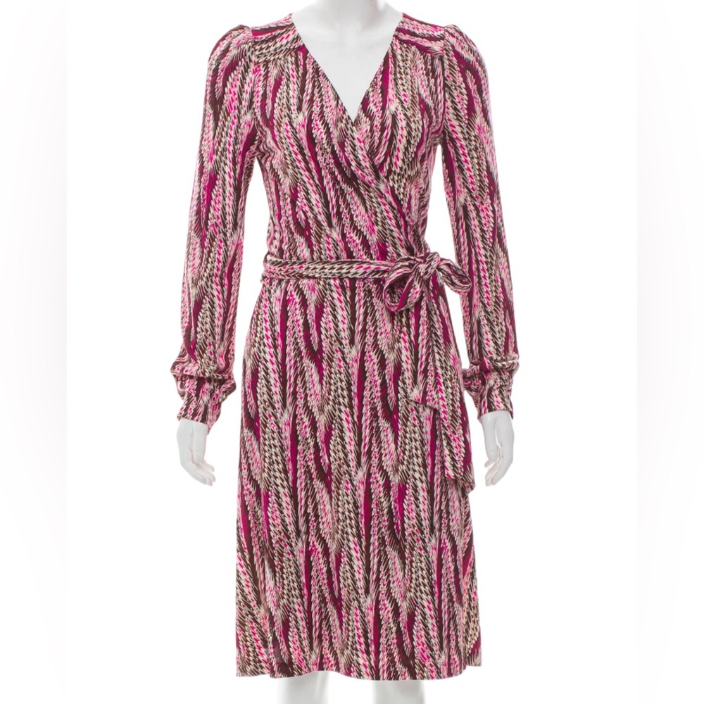 Diane von Furstenberg 100% Silk Wrap Dress Size 4